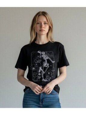 Dancing Skeleton Graphic Tee In Black Size M Cotton Blend Short Sleeve Casual Un